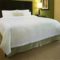 Hampton Inn Suites Orlando bedroom